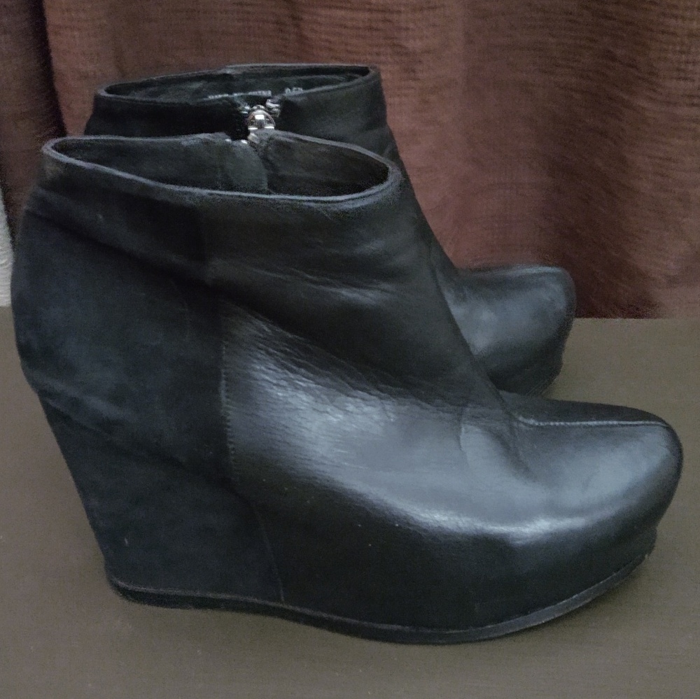 9.5 Platform Ankle Boots